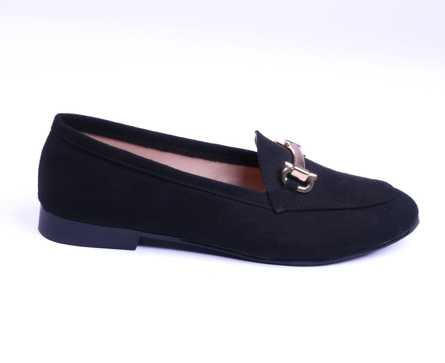 Liinia comfortable and elegant black flat shoes for women.